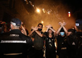 Demonstrators protest against Israeli prime minister Benjamin Netanyahu outside Prime Minister official residence in Jerusalem on July 18, 2020. Photo by Olivier Fitoussi/Flash90