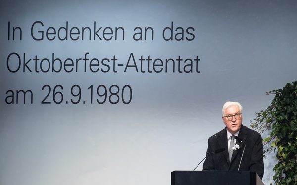 26 September 2020, Bavaria, Munich: German President Frank-Walter Steinmeier attends an event at the new documentation centre on the occasion of marking the 40th anniversary of the right-wing terrorist attack on the Oktoberfest at the Theresienwiese. Photo: Sven Hoppe/dpa
