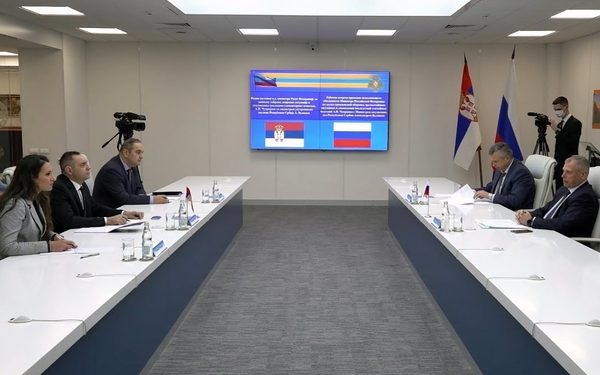 Serbian Minister of Interior Aleksandar Vulin visits Moscow on December 2, 2021. Photo: Thumbnail image of youtube video published by Serbian Ministry of Interior