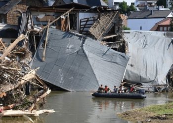 Разорните поплави што ја погодија Германија ФОТО: Christof Stache/AFP/Getty