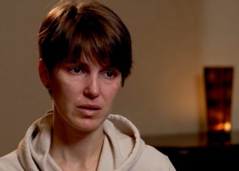 Викторија вели дека се справила со трагедијата фокусирајќи се на спасувањето на нејзината преостаната ќерка