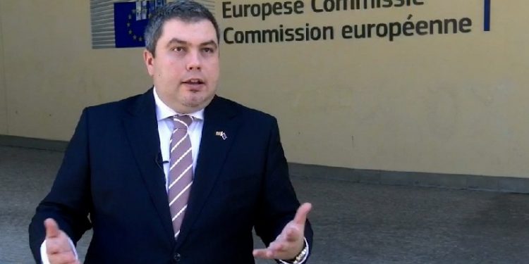 Вицепремиерот за европски прашања, Бојан Маричиќ