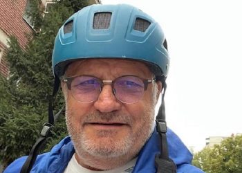 На фотосот, познатиот историчар Тричковски од екипата на „Квик степ“ снимен пред петтата етапа на Tour De Hisrory од Самоил до бугарскиот врв Вмро, во должина од 7.890 километри со сто нагорници од нулта категорија, со нагиб меѓу 15 и 22 проценти.