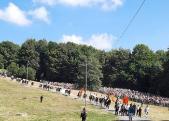 Мечкин камен, Крушево. 2 Август – Денот на Републиката Фото: Фронтлајн