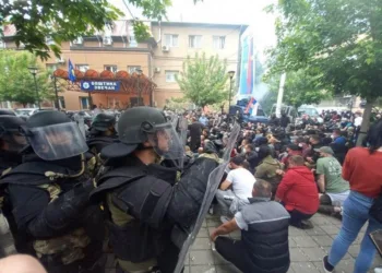 Звечан Косово судири (Фото: Твитер)