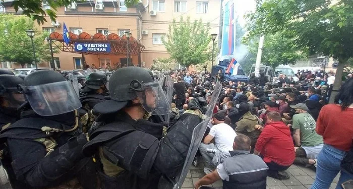 Звечан Косово судири (Фото: Твитер)