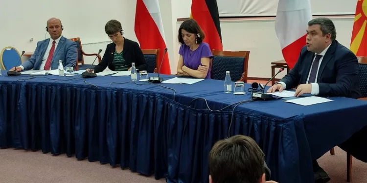Вицепремиерот Маричиќ на средба со Вајмарската тројка (Foto: CivilMedia)