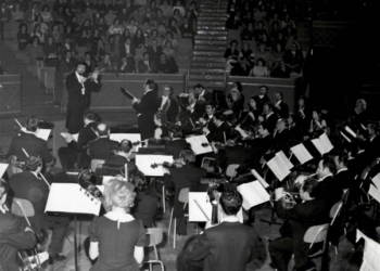 Фото: Скенирано од архивата на Филхармонија
