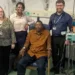 Елиот Пфебве, првиот пациент на NHS кој се приклучи на програмата за вакцина против рак, беше третиран од персоналот на NHS во Бирмингем. Фотографија: Универзитетски болници Бирмингем Фондацијата NHS