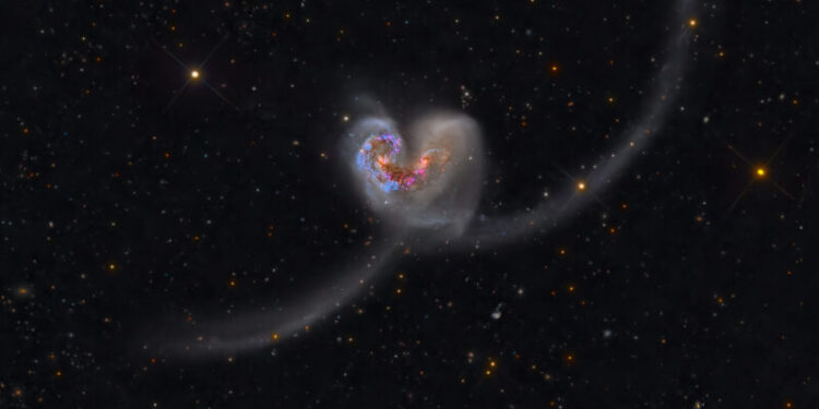 Photo: Kent E. Biggs/NASA Pic of the day February 2024 - The Heart Shaped Antennae Galaxies